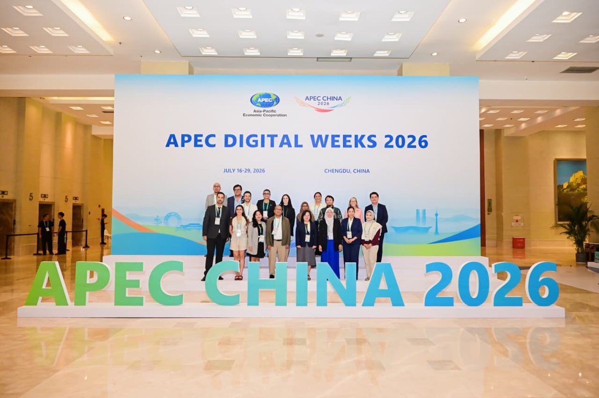 Dosen STMIK Tazkia Hendri Karisma Tampil sebagai Pembicara di Workshop APEC 2026 Chengdu, China